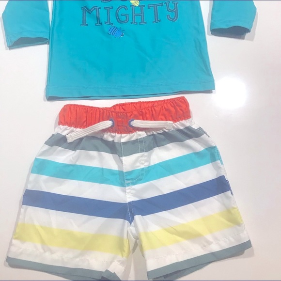 Carter’s 9 months boys swimwear - Picture 2 of 3